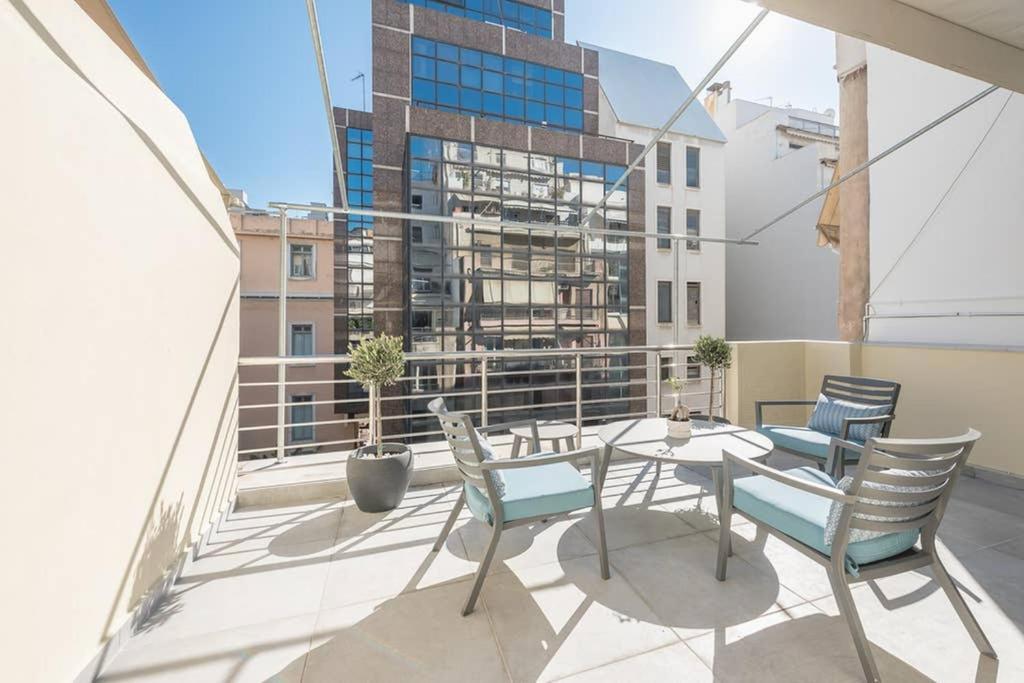 Exceptional In Piraeus Apartment Exterior photo